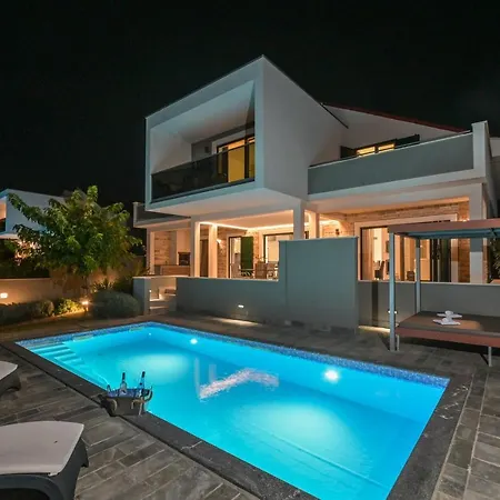 Villa Flavia And Alba - Private Pool Novalja Exterior photo