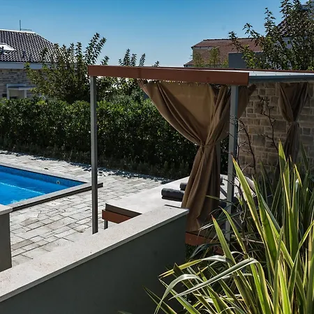 Villa Flavia And Alba - Private Pool Novalja Room photo